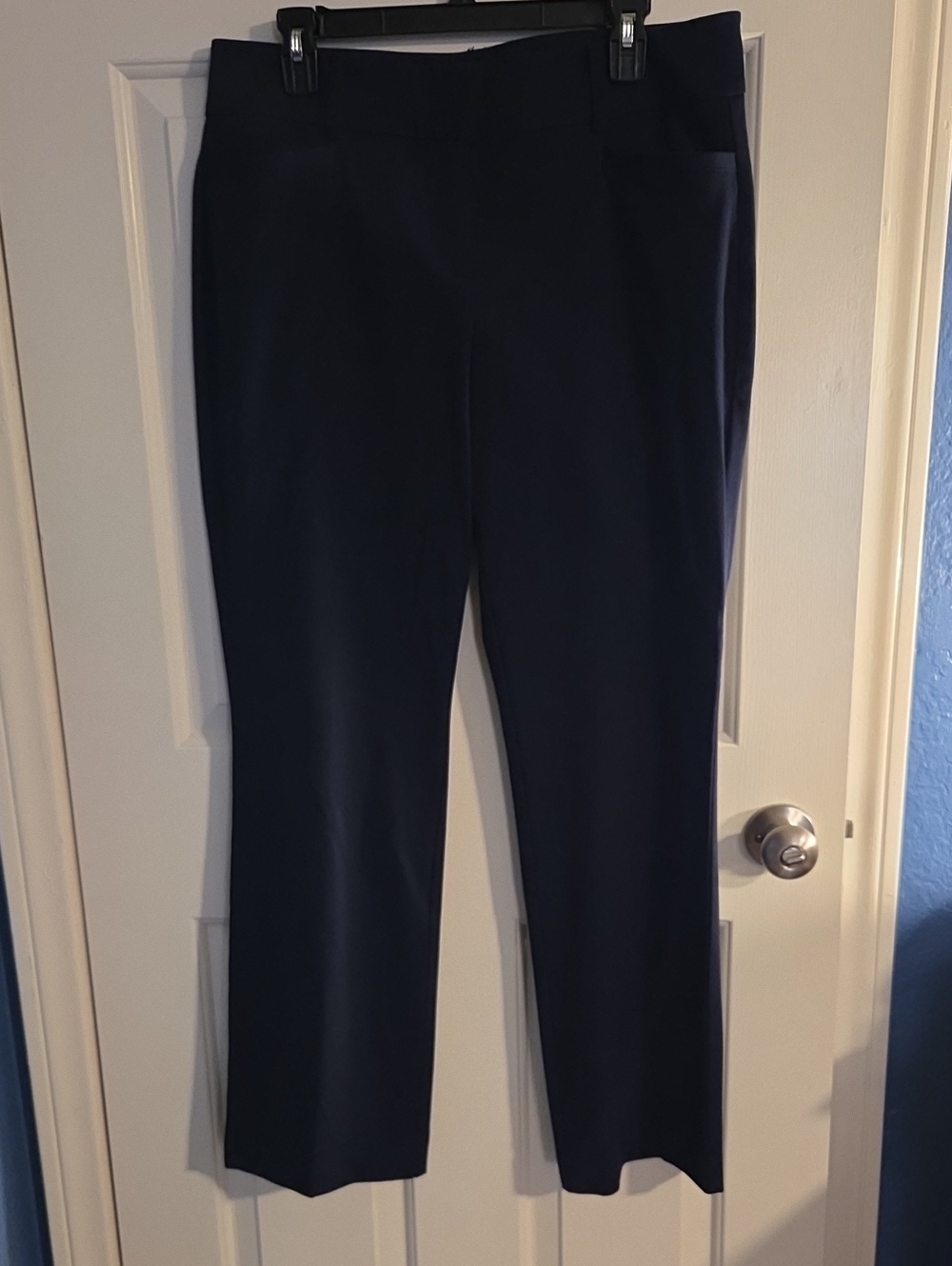 7th Avenue NY&CO Size 12 Classic Navy Straight-Leg Women's Pants